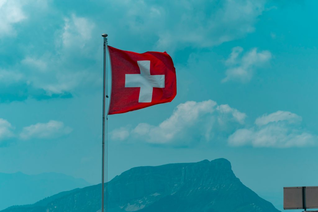 Prévoyance Frontalier Suisse : Protégez votre salaire et votre famille en 2026 assurances frontalier suisse