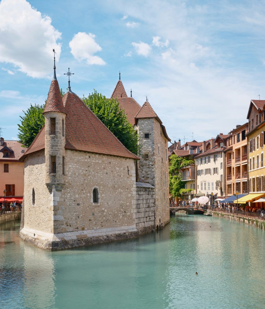Mutuelle frontalier suisse à Annecy, Annemasse ou Gex : guide local 2026 courtier frontalier suisse annecy annemasse